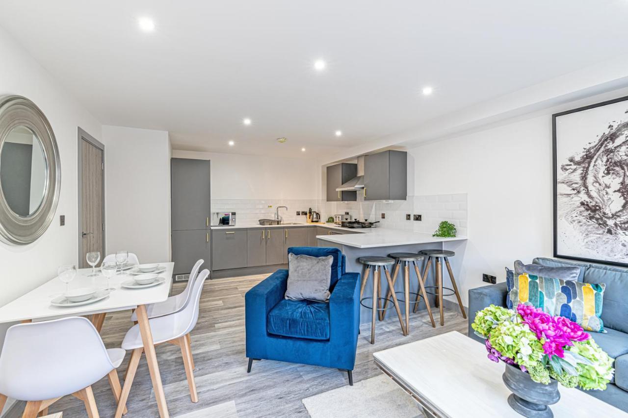 Charles House Serviced Apartments Престон Экстерьер фото
