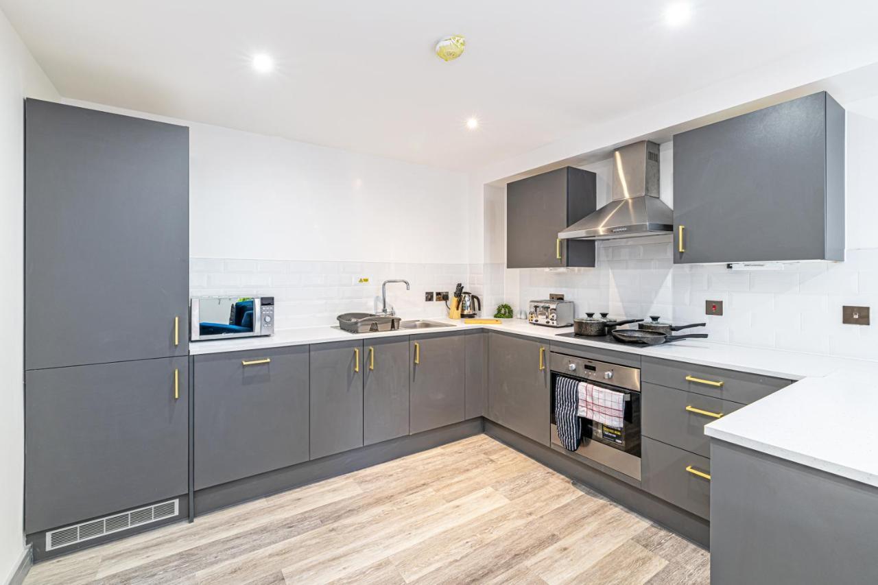 Charles House Serviced Apartments Престон Экстерьер фото