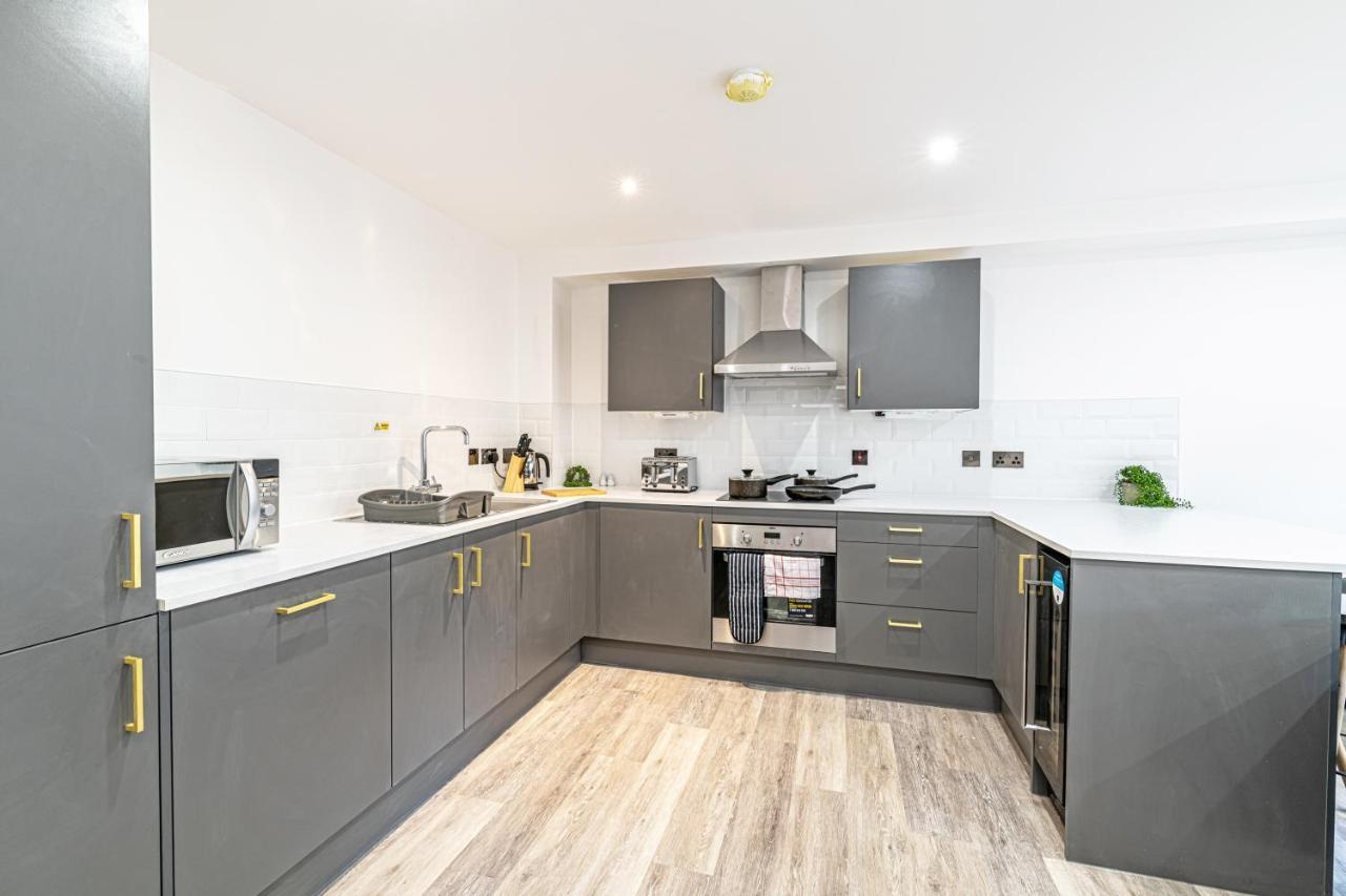 Charles House Serviced Apartments Престон Экстерьер фото