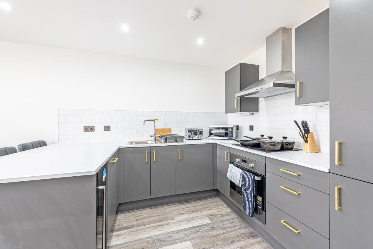 Charles House Serviced Apartments Престон Экстерьер фото