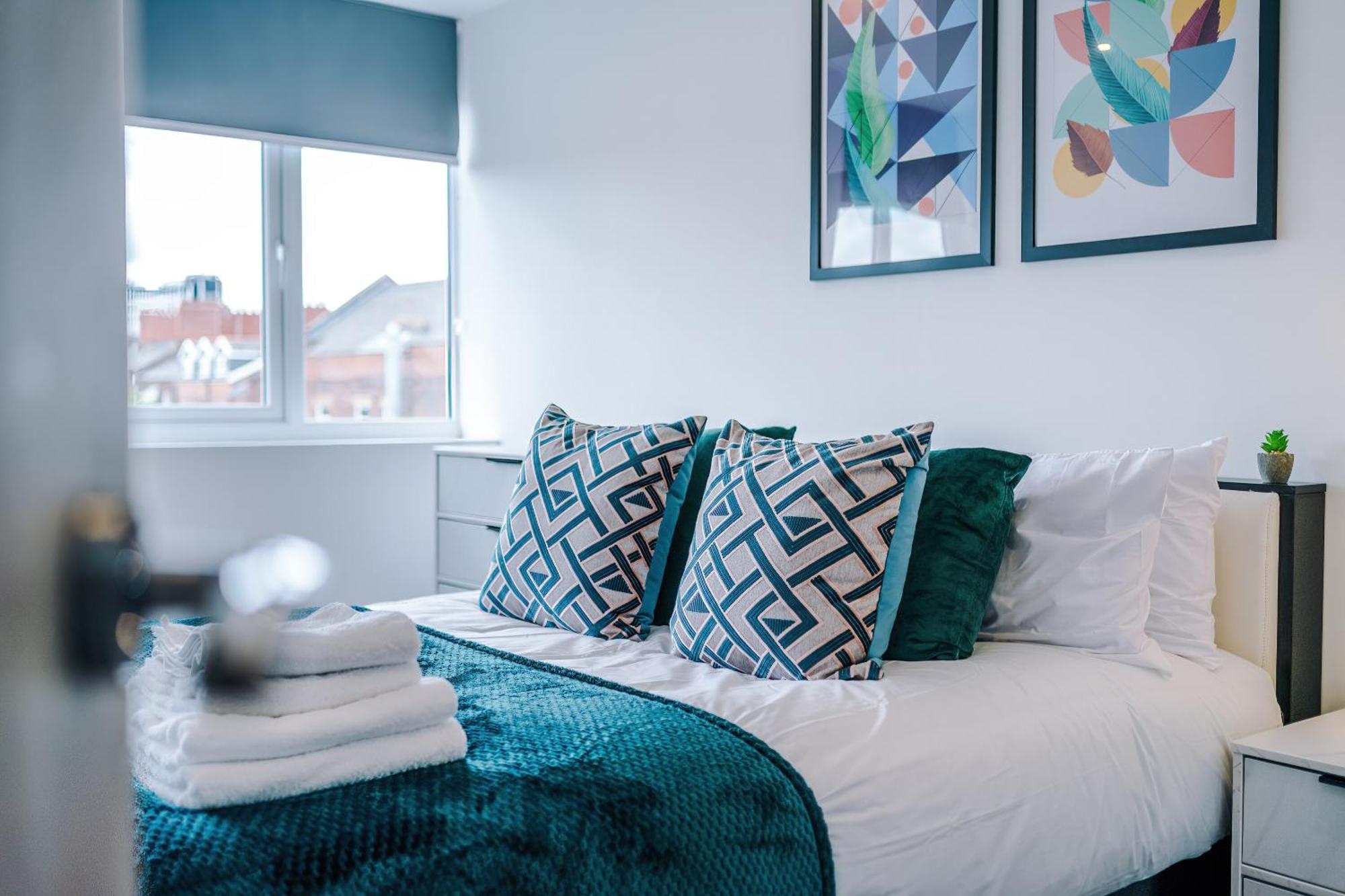 Charles House Serviced Apartments Престон Экстерьер фото