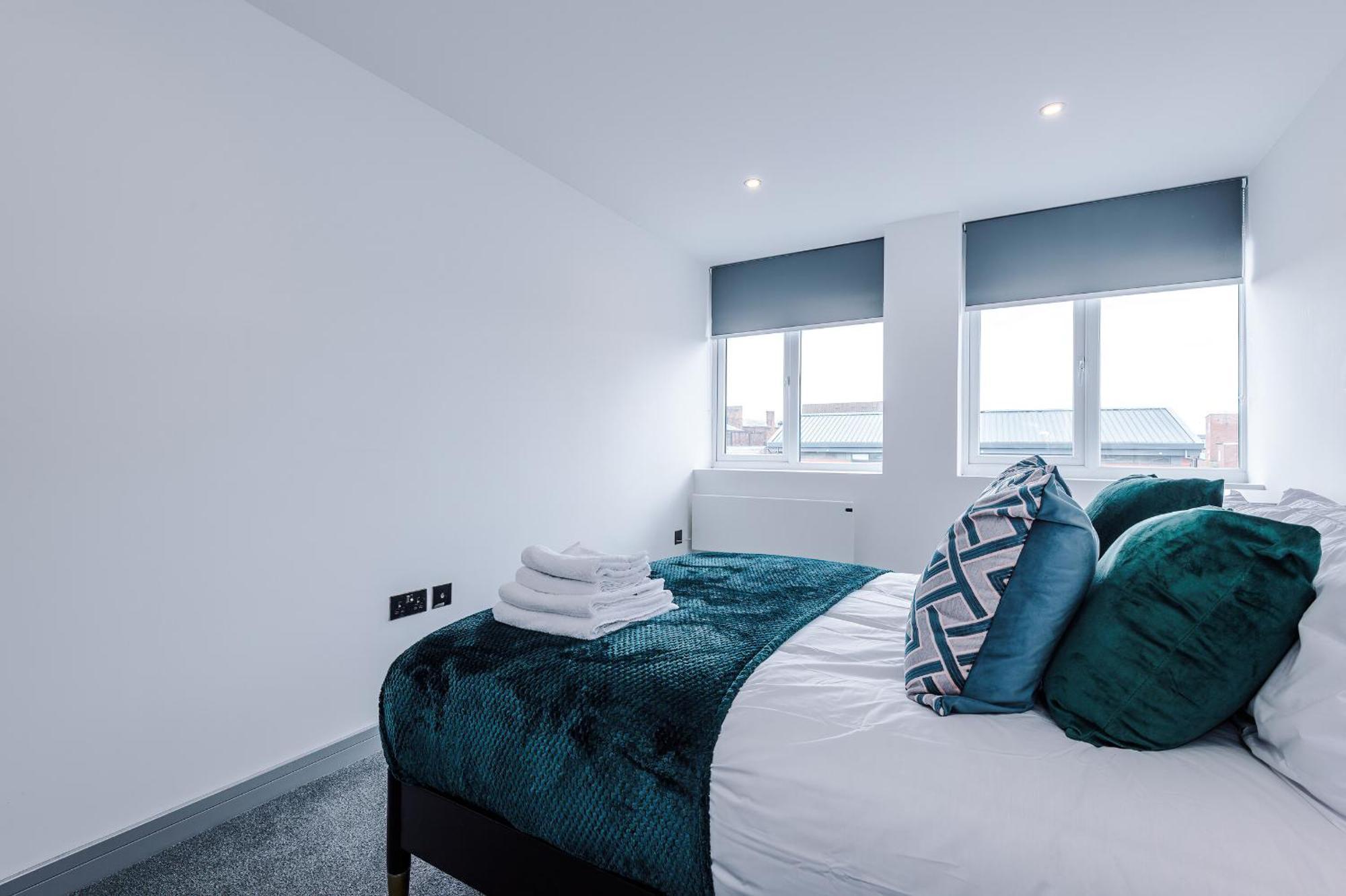 Charles House Serviced Apartments Престон Экстерьер фото