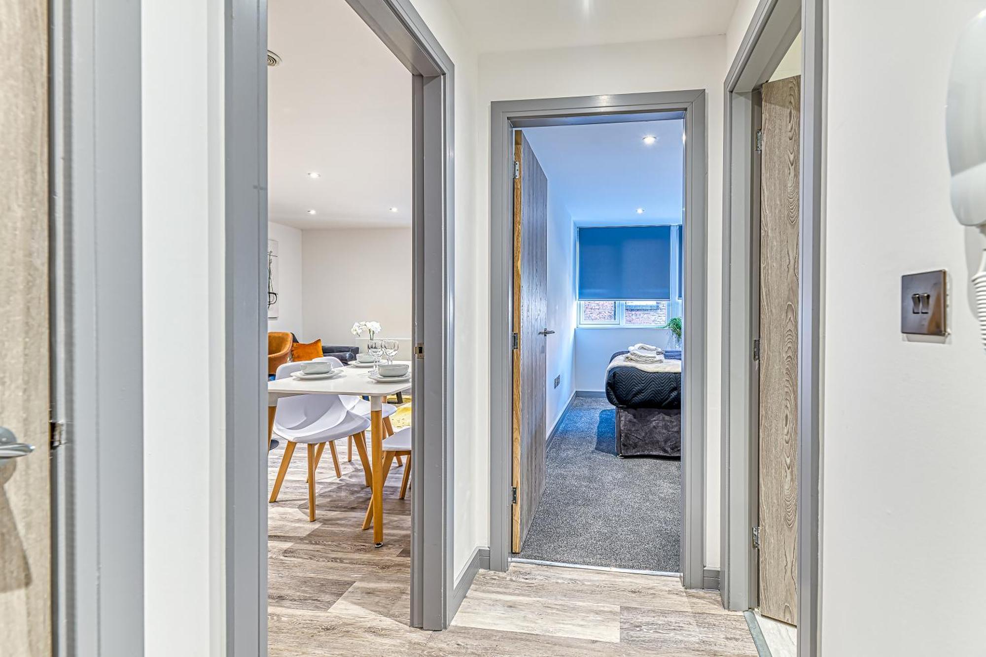 Charles House Serviced Apartments Престон Экстерьер фото